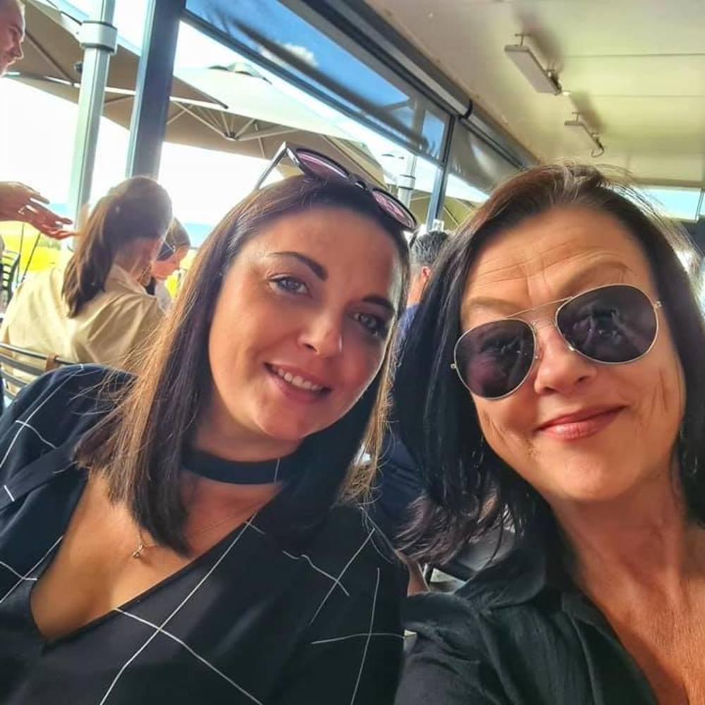 Meet your Posher, Ashlee